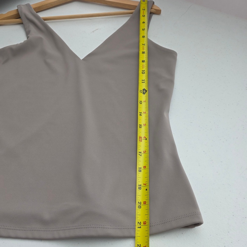Express Body Contour Tank Women Medium Taupe Excellent V-Neck Sleeveless Top - Picture 8 of 9